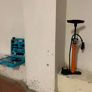 La Maison De L'artiste & Bike Finale Ligure
