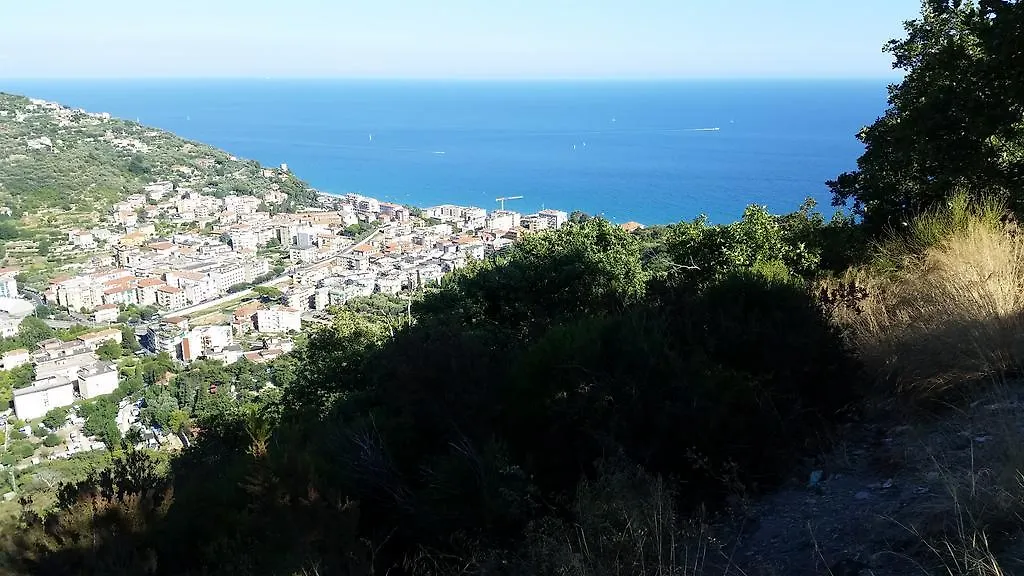 Collina E Mare Apartment Finale Ligure
